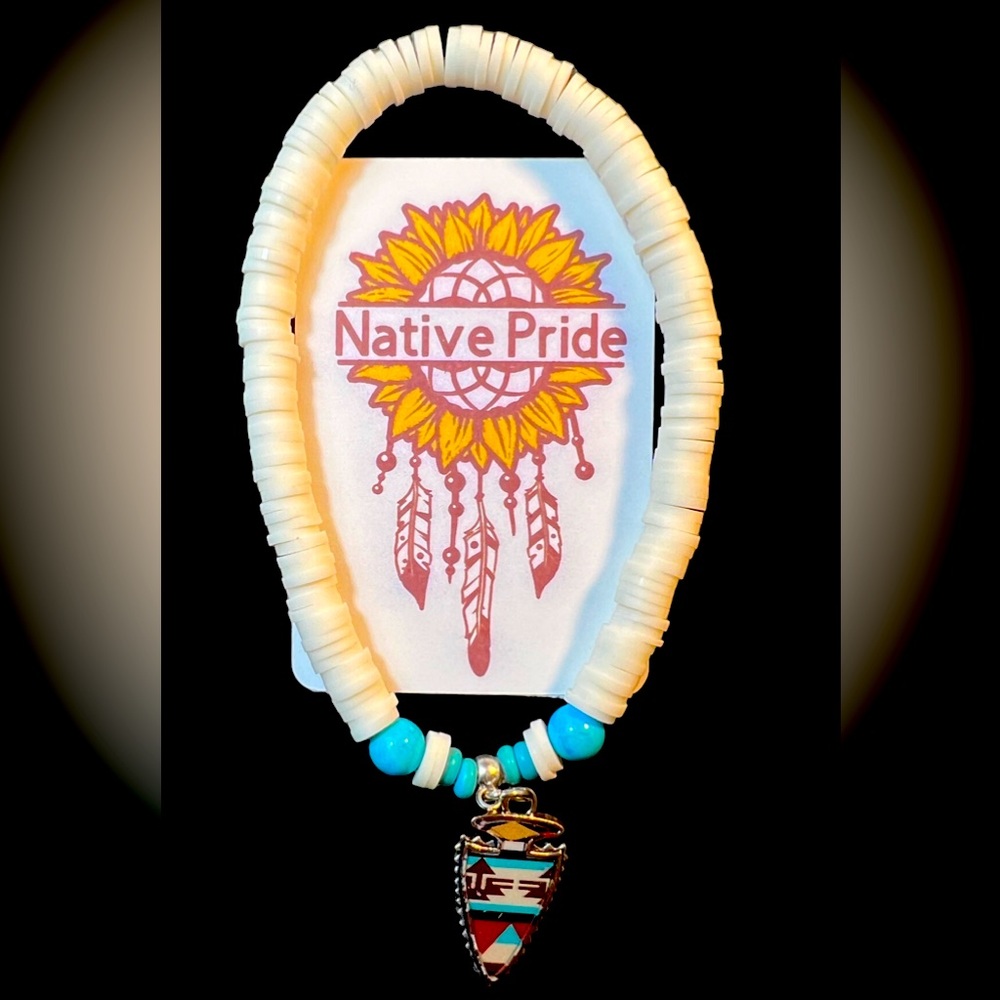 Arrowhead Charm Beaded Stretch Bracelet Native American Inspired